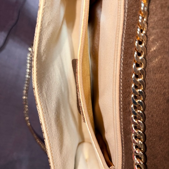 Gucci Beige GG Supreme Crossbody with Brown Leather Trim and Gold Chain - Picture 6 of 8